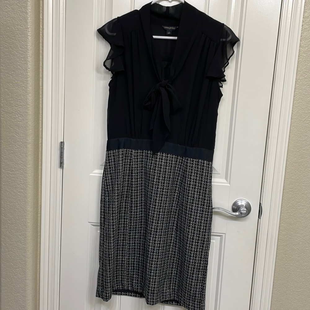 Banana‎ Republic  sz 8 black dress
